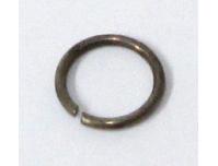 Image of Valve guide retaining clip