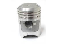 Image of Piston, Standard size (From Frame No. C100 270557 to C100 S096605)