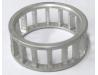 Crankshaft main bearing roller retainer for outer 2 bearings