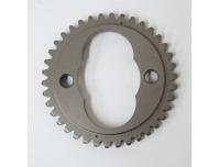 Image of Camshaft sprocket, Inlet (From Engine no. RC01E 2121069 to end of production)