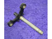 Image of Steering stem / Lower yoke (Up to frame No. CB360G 1057969)
