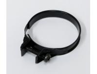 Image of Inlet manifold rubber retaining clip and screw